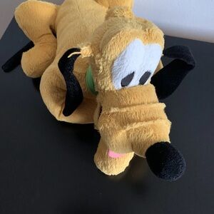 Disney Pluto Laying Down Soft Floppy Plush Toy 16" Beanbag Green Collar
